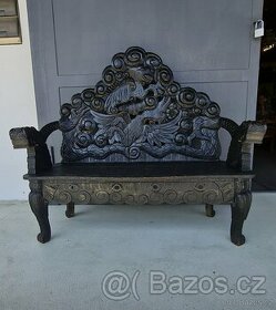 Starožitná vyřezávaná čínská lavice