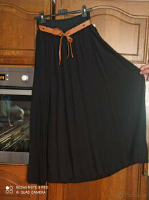 Dlouhá černá sukně - 1