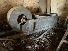 Fukar - historický zemědělský stroj