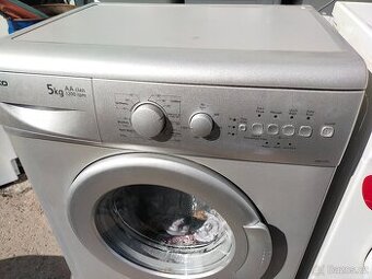 Prodám stříbrnou pračku zn.beko 5 kg-AA    ZDARMA DOVEZU--