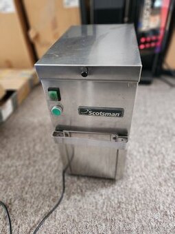 Drtič ledu Scotsman Crushman