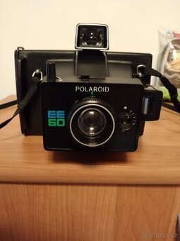 Polaroid EE 60 - 1