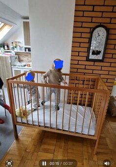Dětská postýlka n s matrací