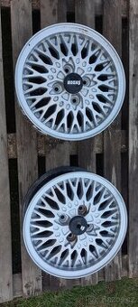 Prodám alu 4x 98 Škoda favorit Rezervace do 7.6