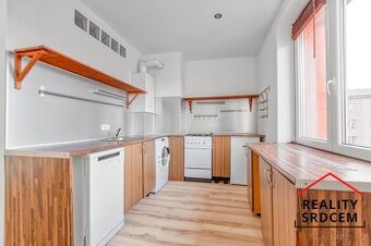 Pronájem částečně zařízeného bytu 2+kk se šatnou, 49 m2, ul.