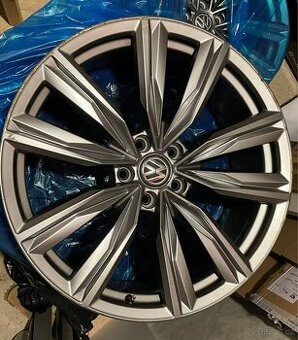 Original Alu kola 20” Miramar VW Tiguan