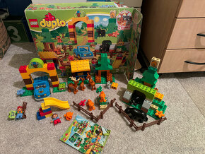 4 sady Lego Duplo vč. krabic a návodů (vezmete vše - sleva)
