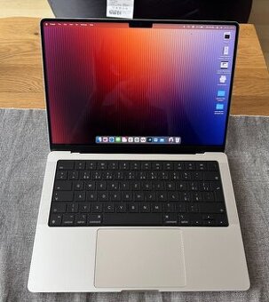 Macbook 14" M1 Pro - silnější cpu (10 jader), 32GB Ram
