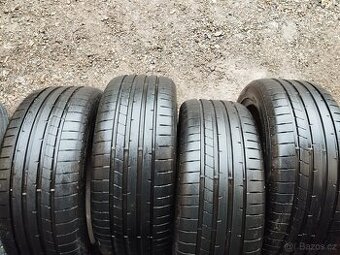 245/45/19 101y Dunlop - letní pneu top stav