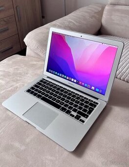 Apple MacBook Air 13” Intel i5, 8GB Ram, 128gb SSD, Top stav