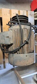 Prodám elektromotor 5.5 KW
