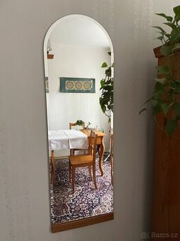 prodej nábytku z bytu po rodičích