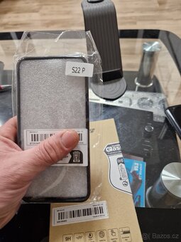 Samsunh obal, s22+