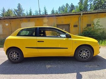Fiat Stilo 1.6 16V + druhé Stilo na ND