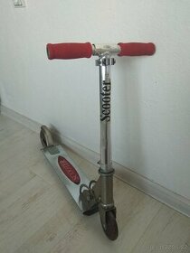 Koloběžka Scooter.
