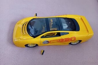 Maisto Jaguar Xj220 1:12 1992