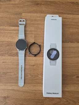 🎁 Samsung Galaxy Watch7 44mm – TOP STAV, ZÁRUKA