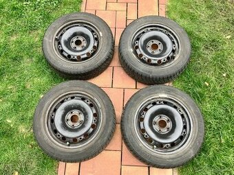 Plechová kola R15 6Jx15 5x100 se zimním pneu 195/55