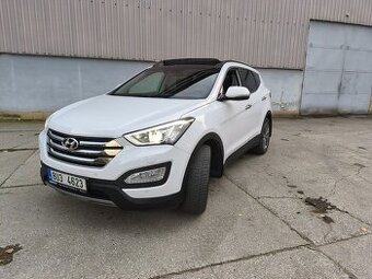 Hyundai Santa Fe Premium, 2015, 2.2CRDi, 145kW, 4x4 -rozvody - 1