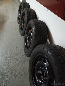 Originální disky Škoda+pneu 205/60 r15 91H