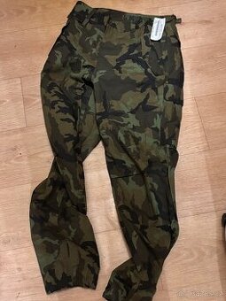 Nové maskáče výstroj AČR vzor 95: kalhoty, blůza, UBACS,