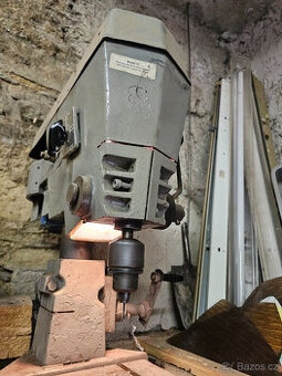 Stolní vrtačka Fa 13