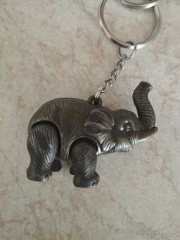Přívěsek na klíče, kabelku, slon kovový