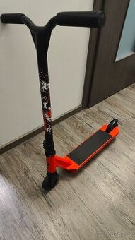 Freestylová koloběžka MF100