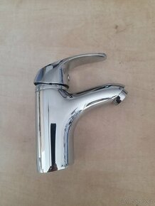 Prodám vodovodní baterii