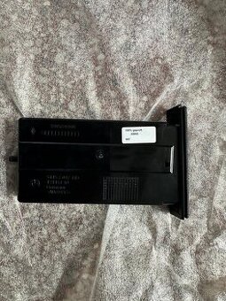 Nápojový držák pro BMW E60/E61 pravý