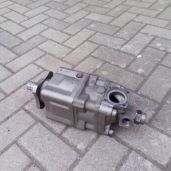 Hydraulické pístové čerpadlo