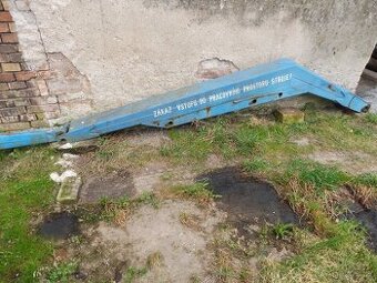 Rameno nakladače UNHZ