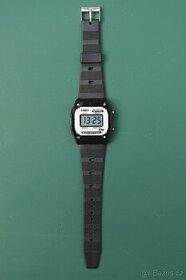 Digitální hodinky MBO - 1