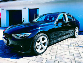 BMW F30 316D - 12/2012 - 131 000 km - REZERVACE