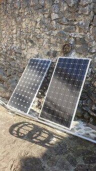 Fotovoltaický solární panel