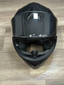 Helma na motorku