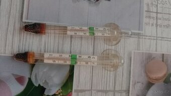 Akvarijní lihový teploměr s přísavkou