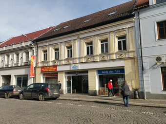 Prodej obchodní budovy v centru města Sušice, Šumava - 1