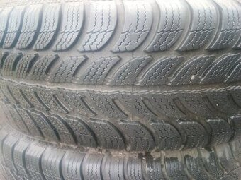 Zimní 185/65r15 2kusy