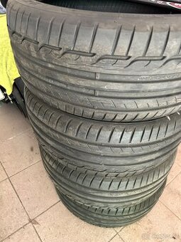 Dunlop sportmaxx 225/40/18 letni