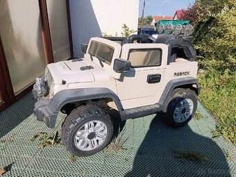 Dětské elektrické auto Jeep