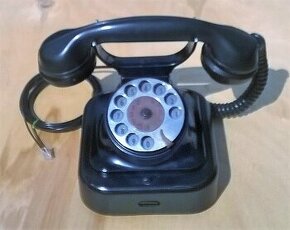 KLASICKÝ ANALOGOVÝ TELEFON