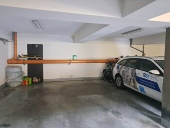 Garážové stání Přístavní 10. Bystrc, Brno