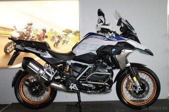 Prodám pěknou Bmw R 1250 HP full 3 origo kufry,padáky.