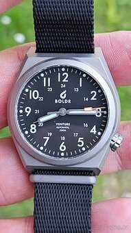 Automatické hodinky BOLDR Venture Titanium
