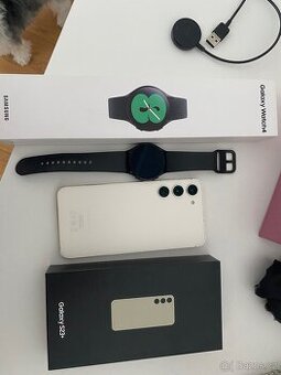 Samsung galaxy S23+ a Samsung Galaxy Watch 4