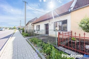 Prodej rodinného domu 3+1, 83 m2 - Dobšice, ev.č. 100075