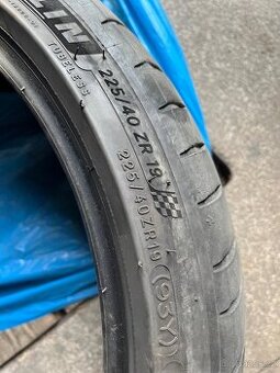 Michelin pilot sport 4 225/40/19 a 255:35/19