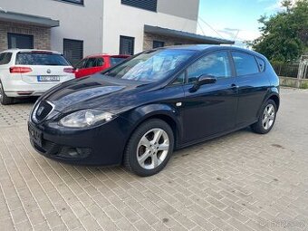 Seat Leon 1.4i 16V, r. 2006, klima, ALU, nová STK, 136000 km
