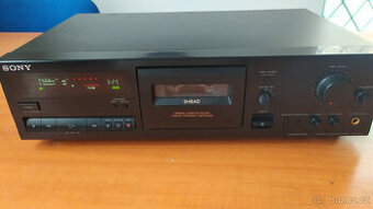 SONY - výborný tape-deck. 3 hlavy